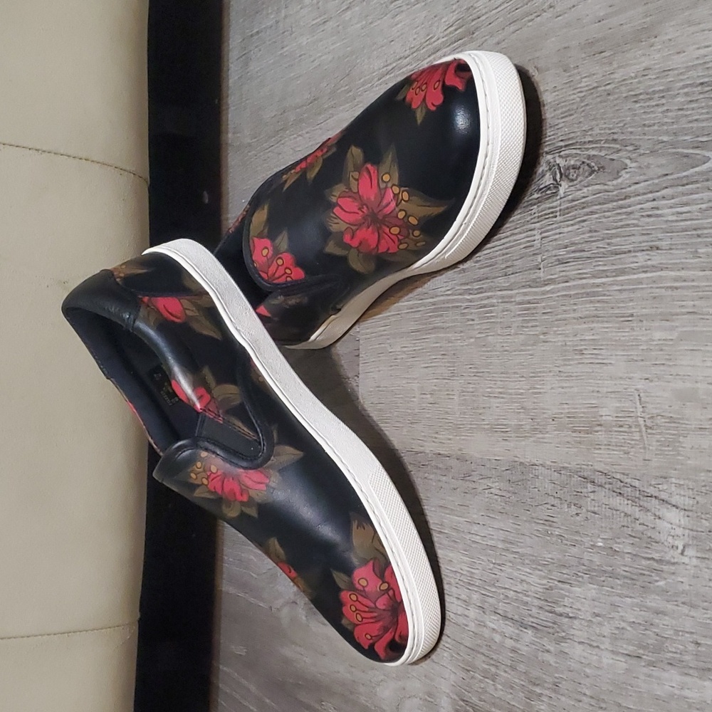 Coach Floral Slip-on Sneakers9/10.5